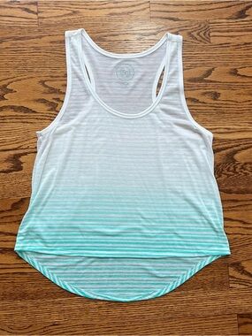 SO Women's Ombre Racerback Tank Top - White to Aqua